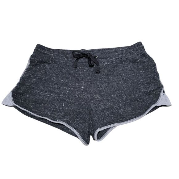 Bundle of casual athletic shorts - Picture 4 of 7